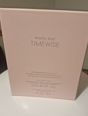 Mary Kay TimeWise Microdermabrasion Plus Set - Pale Pink Packaging